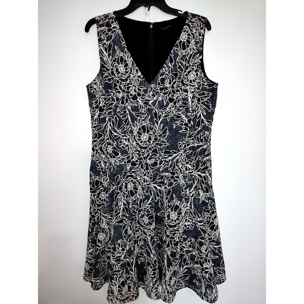 Tommy Hilfiger WomensNavy Blue White Floral LaceV-Neck FitFlare Dress Sleeveless